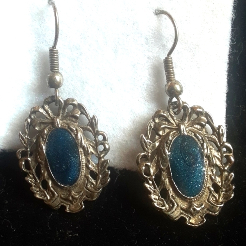 Sliver Tone Earrings